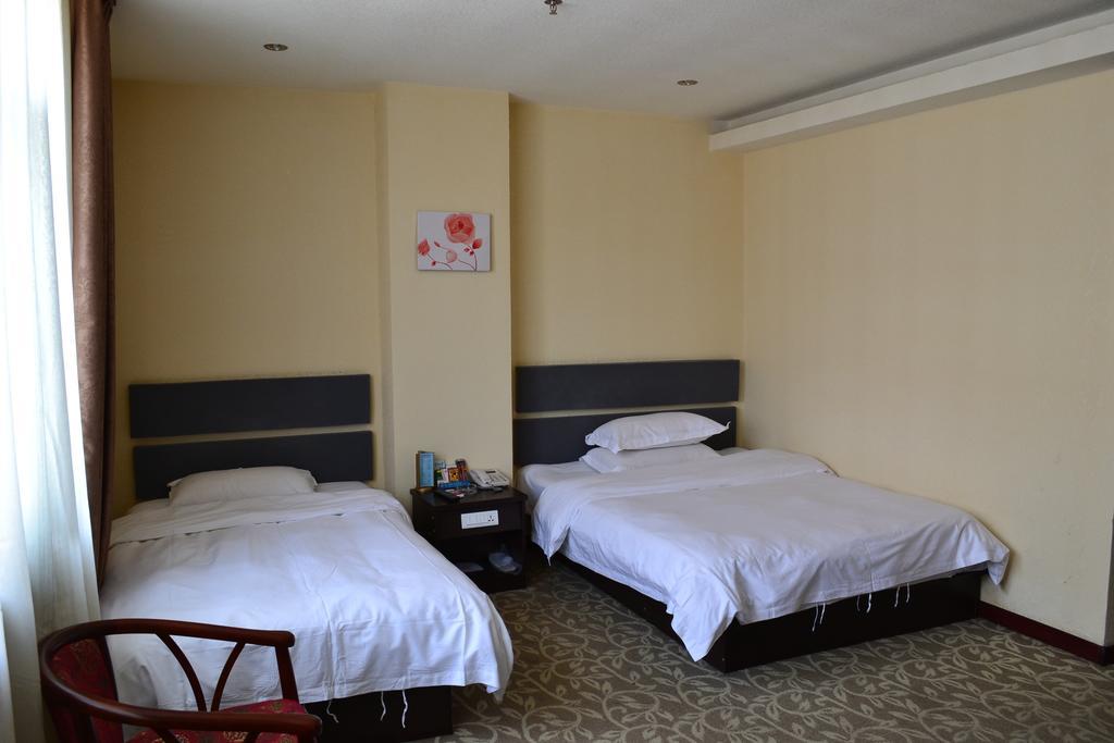 Changchun Jiafeng Business Hotel الغرفة الصورة